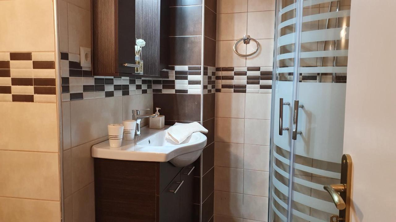 Studio Corfu Figareto Apartment กาโนนี ภายนอก รูปภาพ