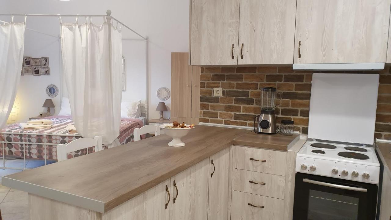 Studio Corfu Figareto Apartment กาโนนี ภายนอก รูปภาพ